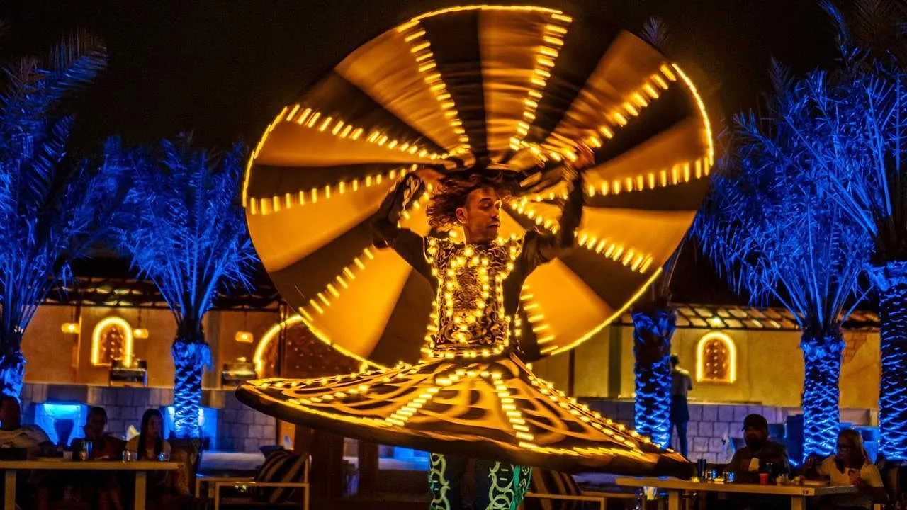 Tanoura Show